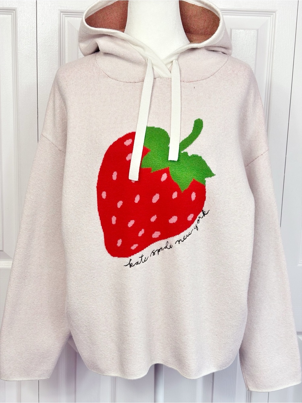 Kate Spade X Target Light Pink Cream Strawberry Print Hoodie Sweater Large
